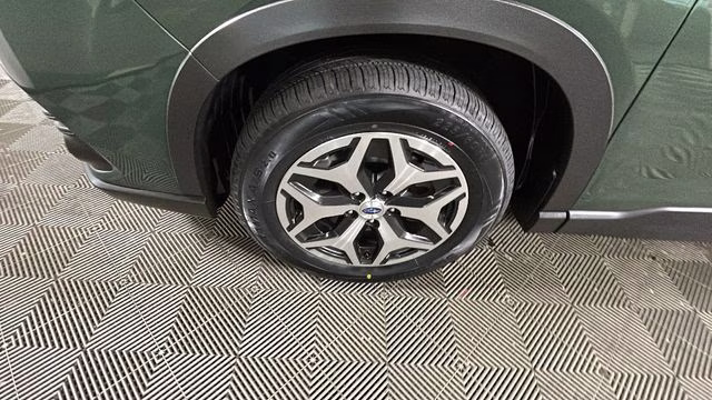 2024 Cascade Green Silica Subaru Forester Premium AWD SUV