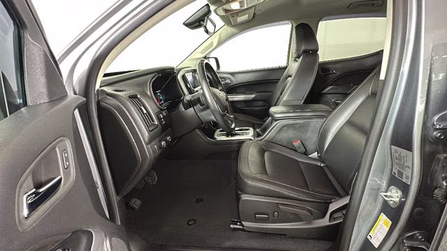 2022 Satin Steel Metallic Chevrolet Colorado LT 4X4 Truck