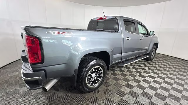 2022 Satin Steel Metallic Chevrolet Colorado LT 4X4 Truck