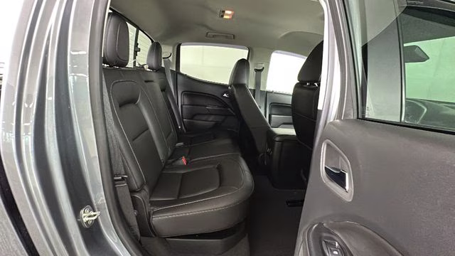 2022 Satin Steel Metallic Chevrolet Colorado LT 4X4 Truck