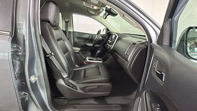 2022 Satin Steel Metallic Chevrolet Colorado LT 4X4 Truck