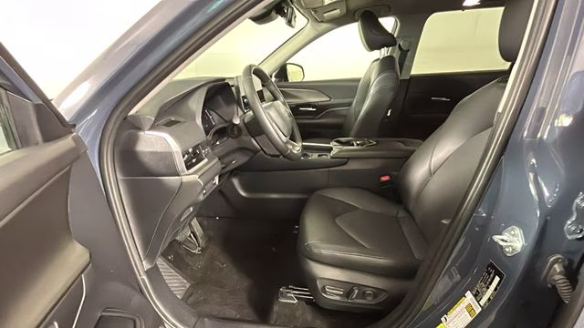2024 Cloud Toyota Grand Highlander XLE AWD SUV