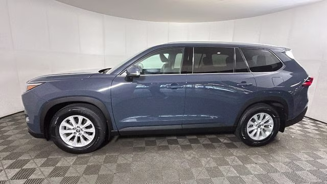 2024 Cloud Toyota Grand Highlander XLE AWD SUV