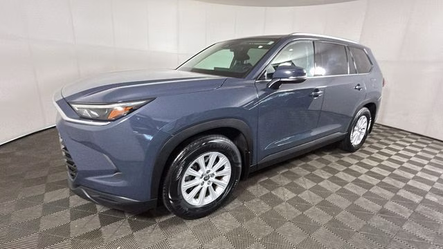 2024 Cloud Toyota Grand Highlander XLE AWD SUV