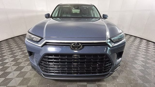 2024 Cloud Toyota Grand Highlander XLE AWD SUV