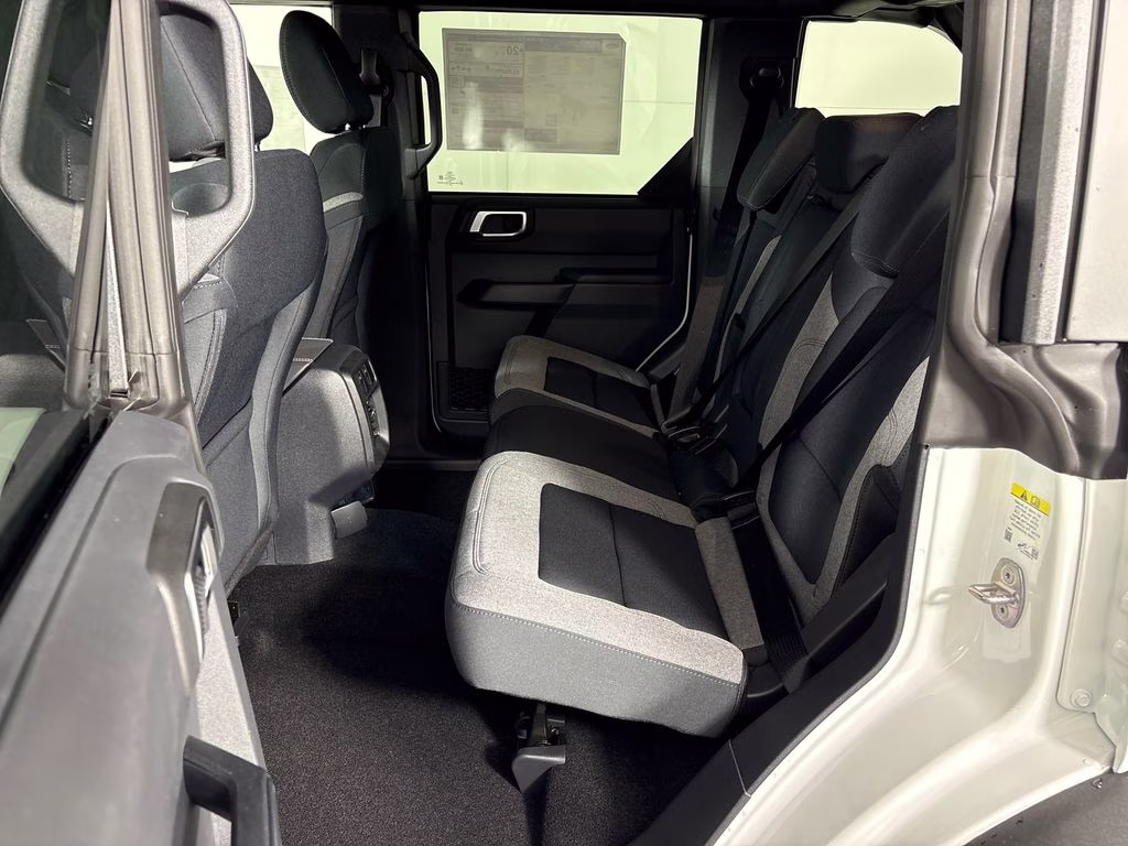 2026 Oxford White Ford Bronco Big Bend 4X4 SUV