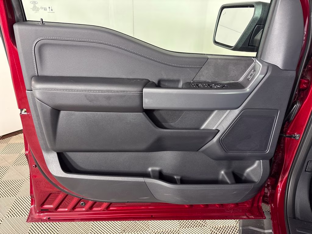2026 Ruby Red Metallic Tinted Clearcoat Ford F-150 XLT RWD Truck