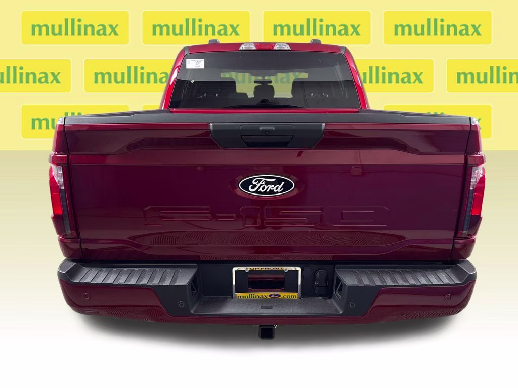 2026 Ruby Red Metallic Tinted Clearcoat Ford F-150 XLT RWD Truck