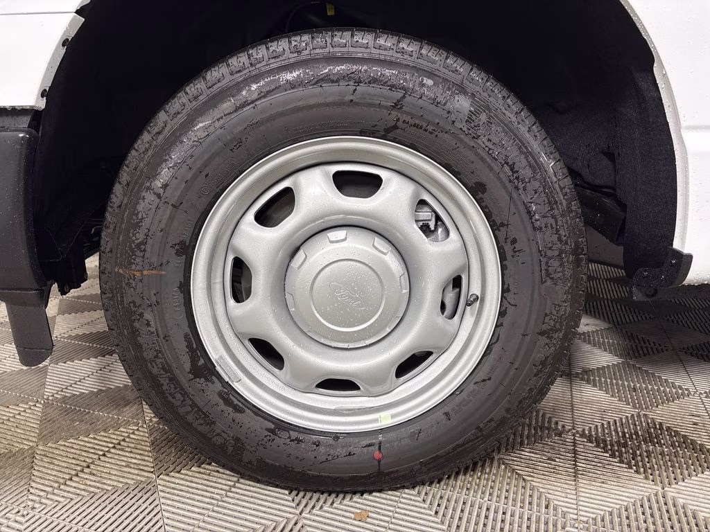 2026 Oxford White Ford F-150 XL RWD Truck