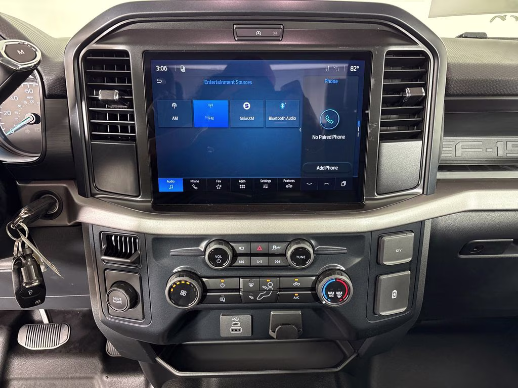 2026 Oxford White Ford F-150 XL RWD Truck