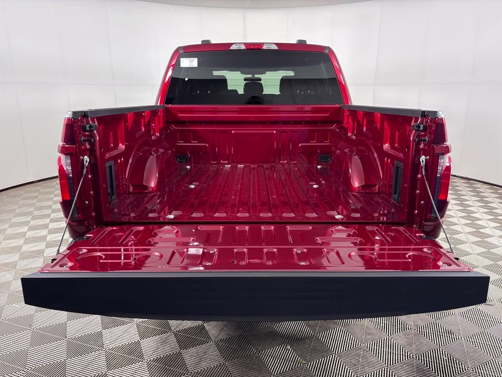 2026 Ruby Red Metallic Tinted Clearcoat Ford F-150 XLT RWD Truck