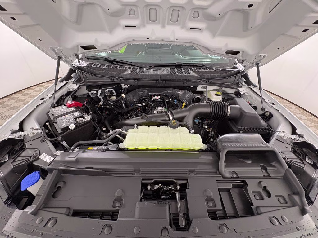2026 Oxford White Ford F-150 XL RWD Truck