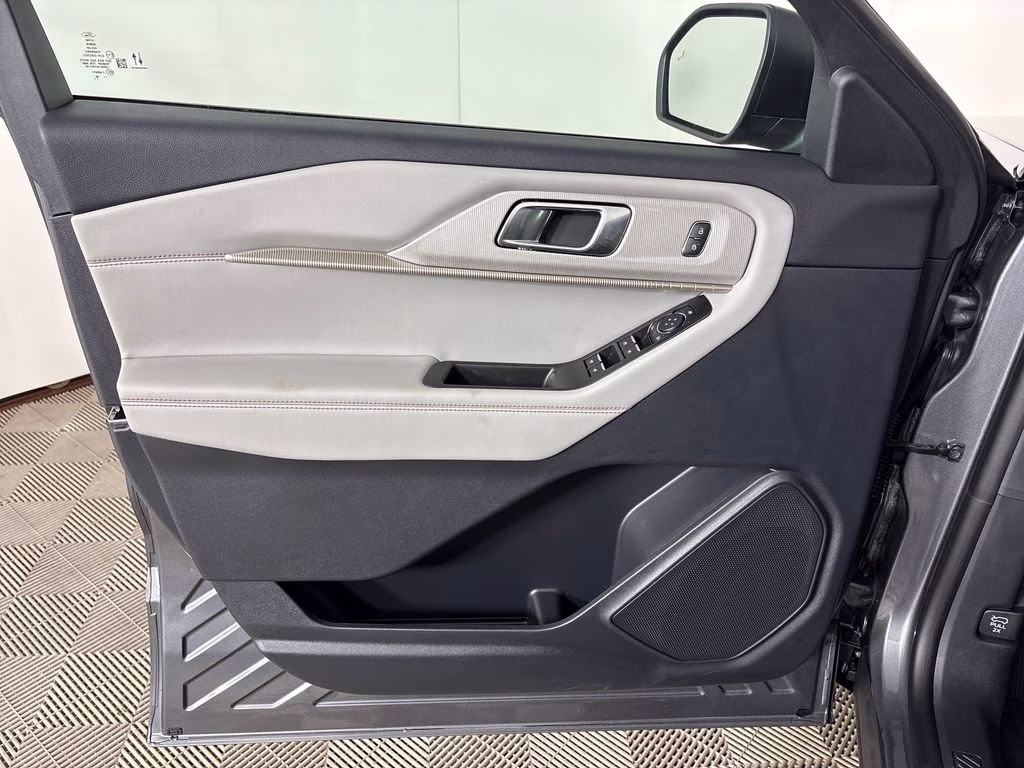 2026 Carbonized Gray Metallic Ford Explorer Active RWD SUV