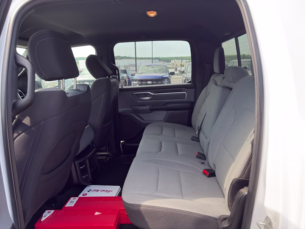 2023 Bright White Clearcoat Ram 1500 Big Horn 4X4 Truck