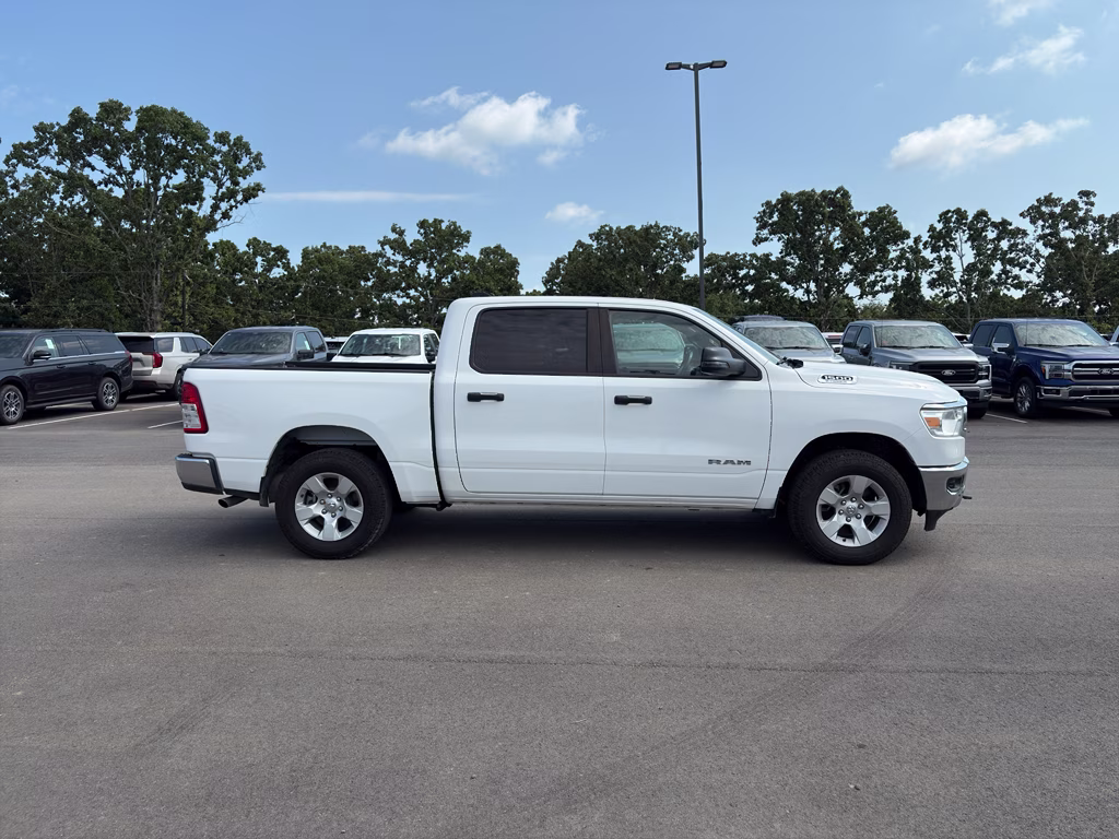 2023 Bright White Clearcoat Ram 1500 Big Horn 4X4 Truck