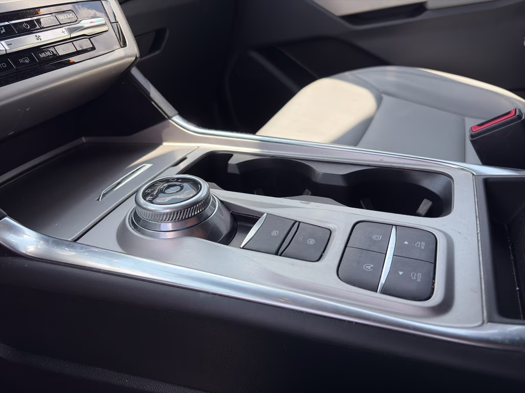 2021 Stone Gray Metallic Ford Explorer XLT RWD SUV