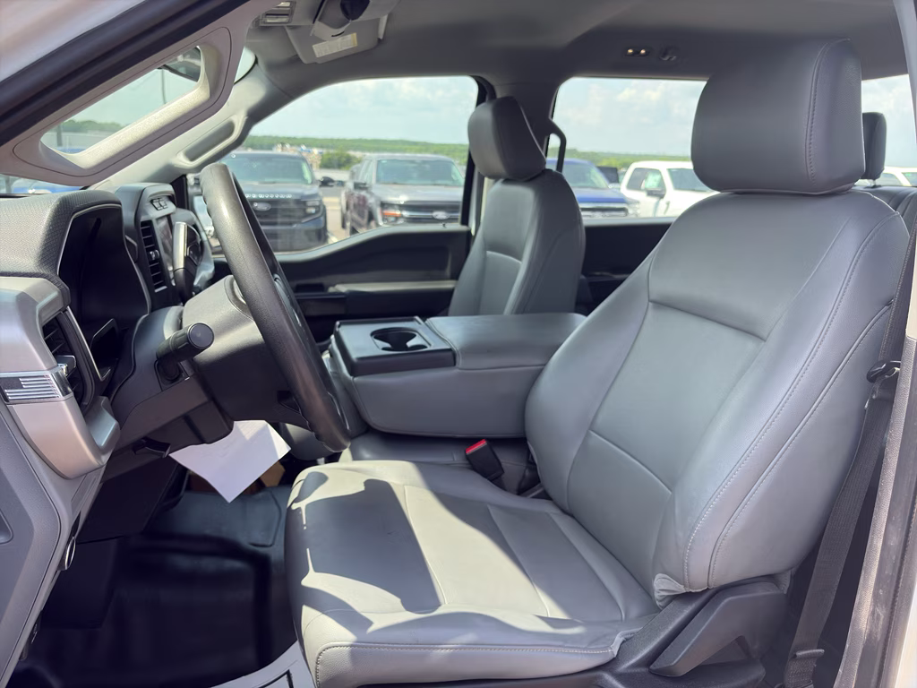 2022 White Ford F-150 XL 4X4 Truck