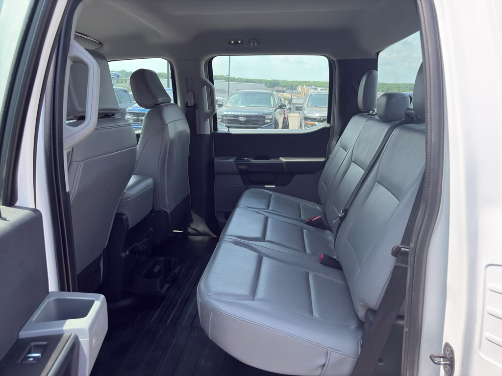 2022 White Ford F-150 XL 4X4 Truck