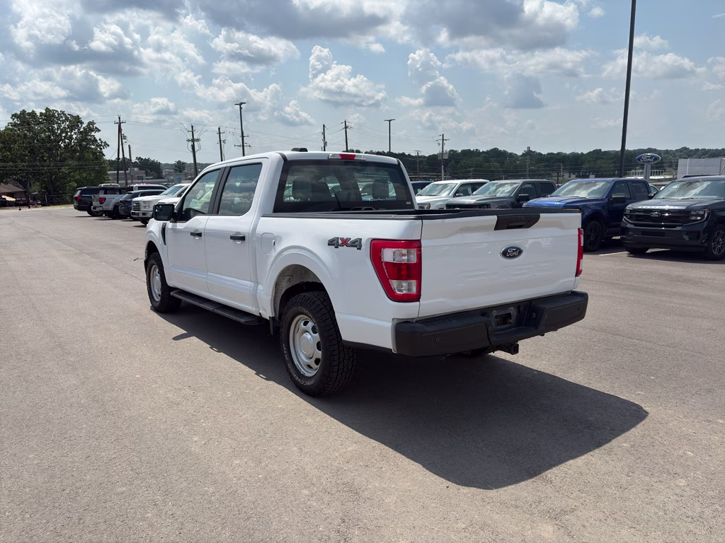 2022 White Ford F-150 XL 4X4 Truck