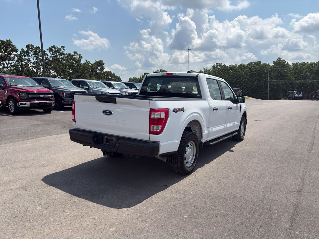 2022 White Ford F-150 XL 4X4 Truck