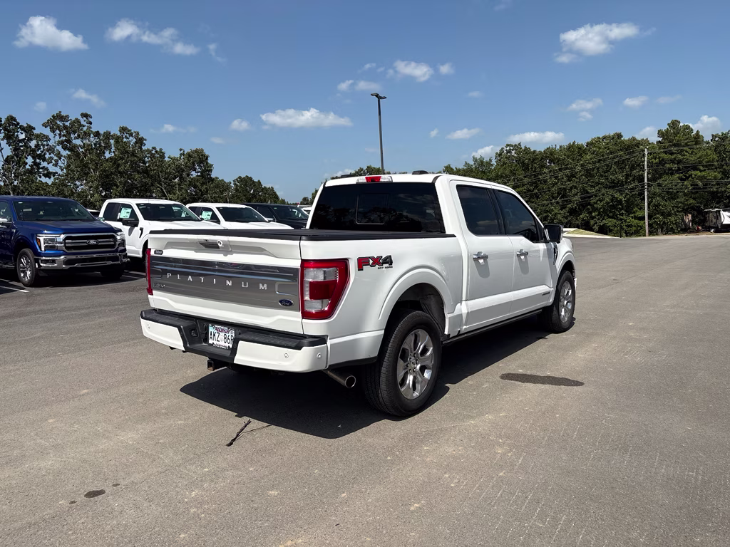 2022 Star White Metallic Tri-Coat Ford F-150 Platinum 4X4 Truck