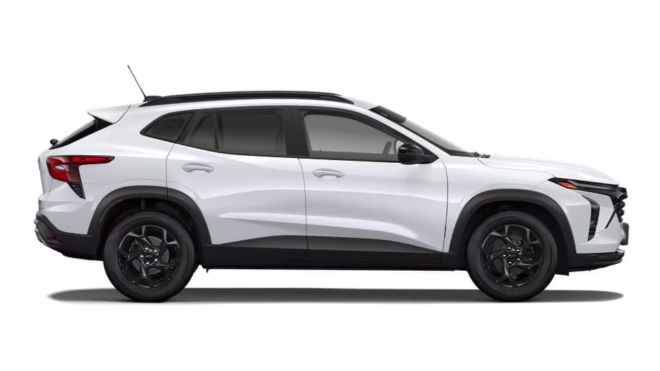 2026 White Chevrolet Trax LT FWD SUV
