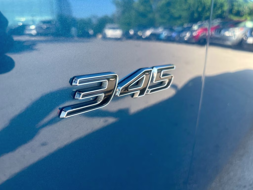 2023 Frostbite Dodge Challenger R/T RWD Coupe