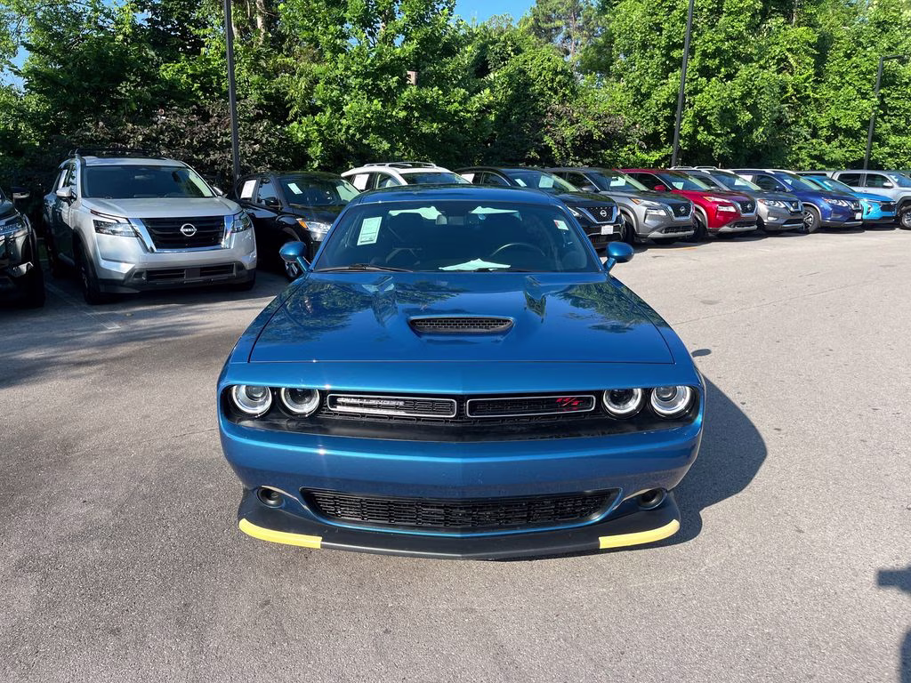 2023 Frostbite Dodge Challenger R/T RWD Coupe