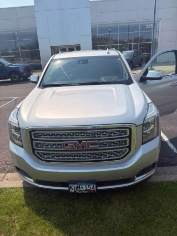 2017 Quicksilver Metallic GMC Yukon SLT w/Preferred Equipt & Bose Premium Audio 4X4 SUV