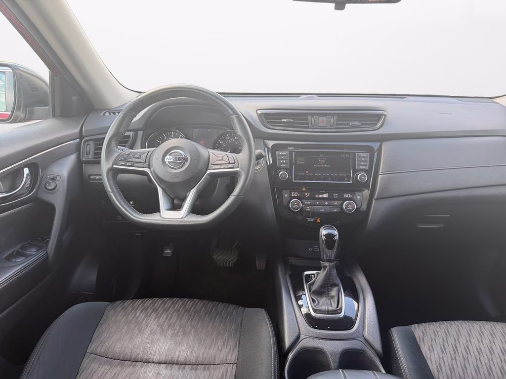 2018 Scarlet Ember Nissan Rogue SV w/Comfort & Convenience Pkgs AWD SUV
