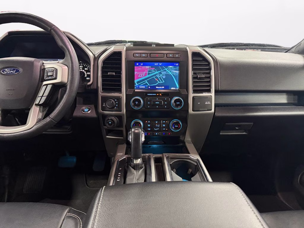 2020 Ford F-150 Lariat FX4 w/Trailer Tow & Twin Panel Moonroof 4X4 Truck