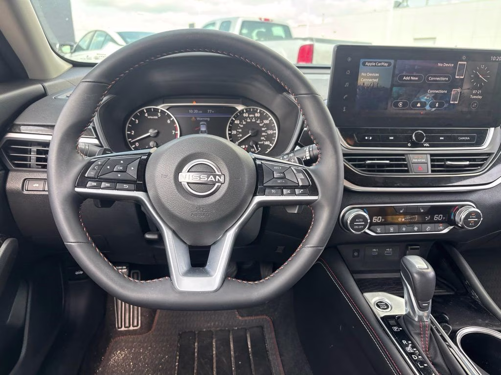 2025 Super Black Nissan Altima 2.5 SR FWD Sedan