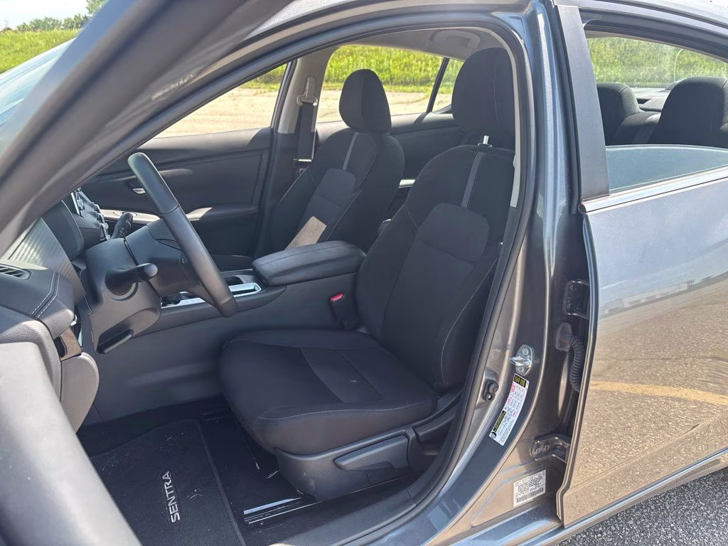 2025 Gun Metallic Nissan Sentra SV FWD Sedan