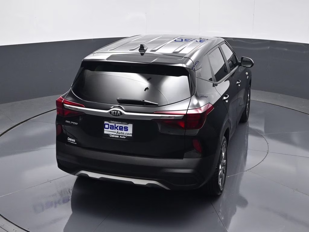 2021 Cherry Black Kia Seltos LX AWD SUV