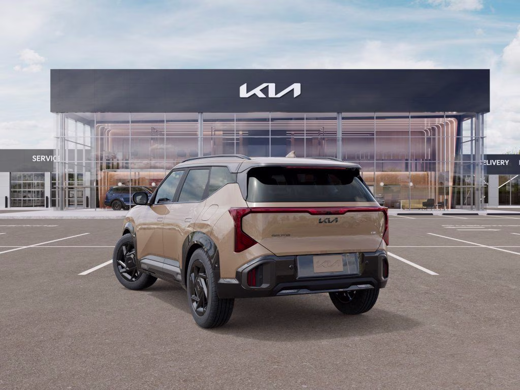 2027 Terrain Brown Kia Seltos X-Line SX AWD SUV