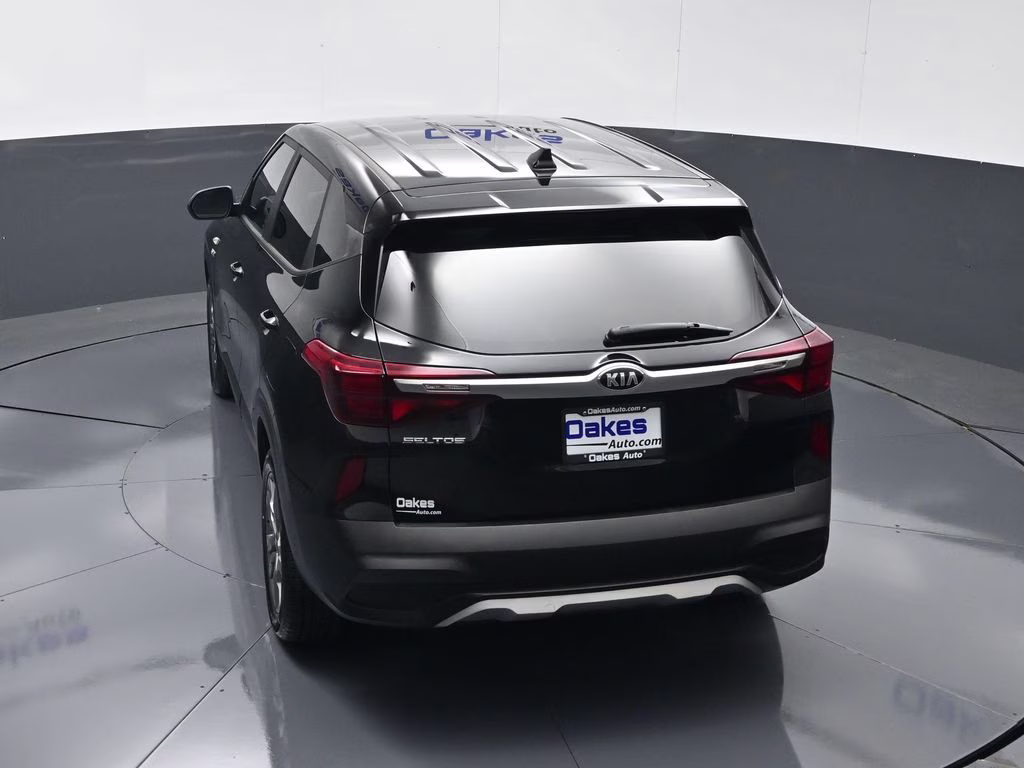 2021 Cherry Black Kia Seltos LX AWD SUV