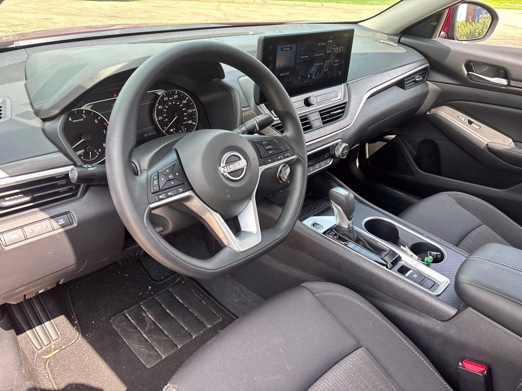 2025 Scarlet Ember Nissan Altima 2.5 SV AWD Sedan