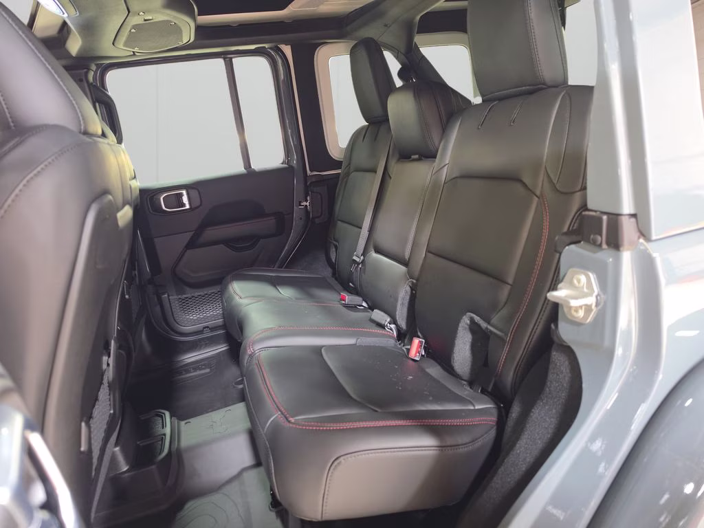 2026 Anvil Clear Coat Jeep Wrangler Rubicon X 4X4 SUV