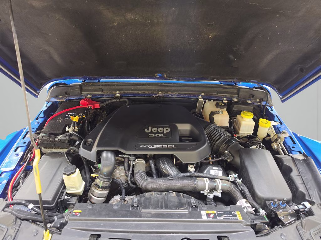 2021 Hydro Blue Pearlcoat Jeep Gladiator Rubicon 4X4 Truck