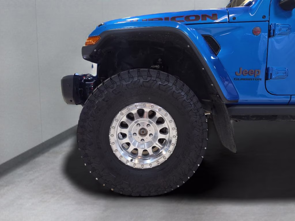 2021 Hydro Blue Pearlcoat Jeep Gladiator Rubicon 4X4 Truck