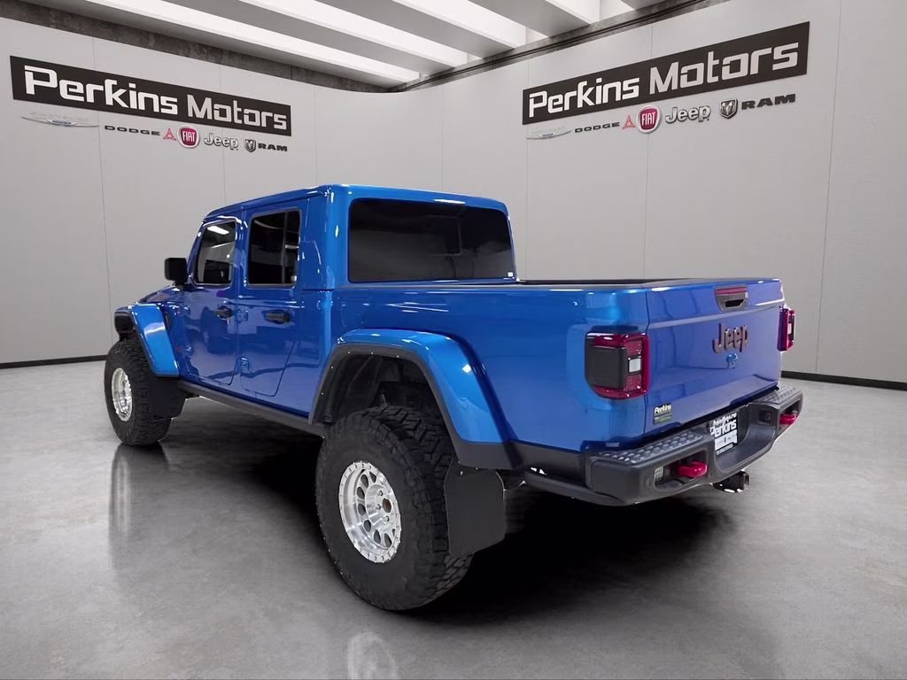2021 Hydro Blue Pearlcoat Jeep Gladiator Rubicon 4X4 Truck