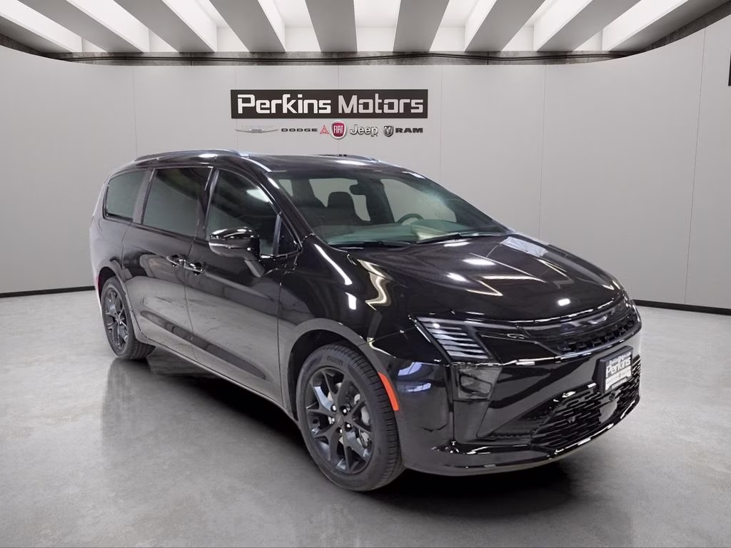 2027 Diamond Black Crystal Pearlcoat Chrysler Pacifica Limited AWD Van