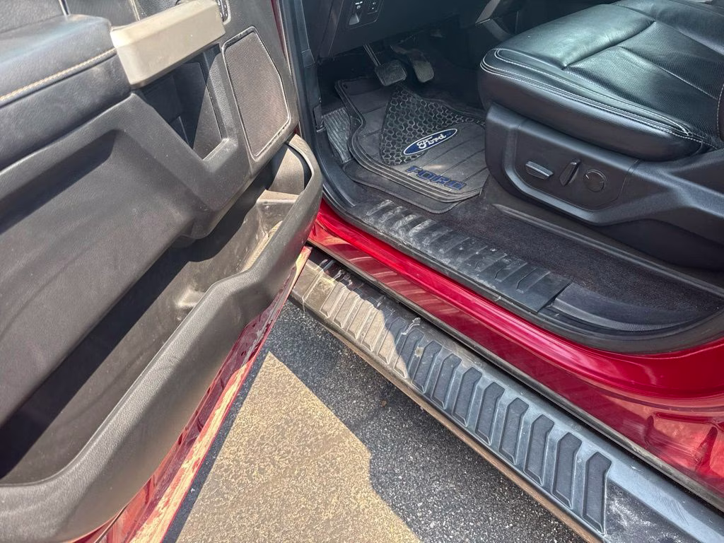 2020 Ford F-150 Lariat FX4 w/Trailer Tow & Twin Panel Moonroof 4X4 Truck