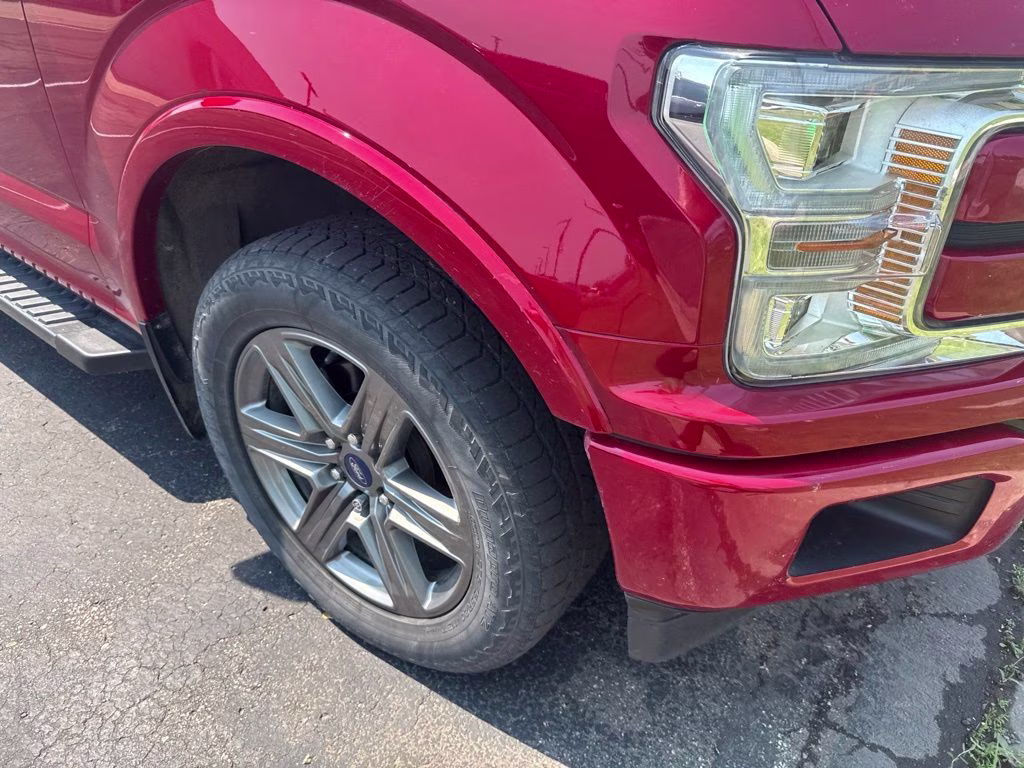 2020 Ford F-150 Lariat FX4 w/Trailer Tow & Twin Panel Moonroof 4X4 Truck