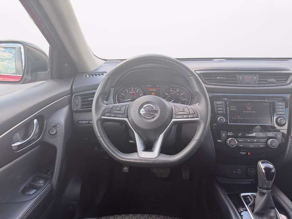2018 Scarlet Ember Nissan Rogue SV w/Comfort & Convenience Pkgs AWD SUV