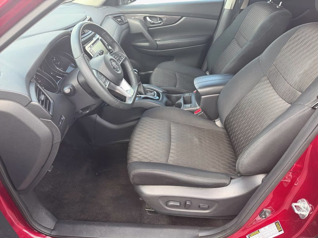 2018 Scarlet Ember Nissan Rogue SV w/Comfort & Convenience Pkgs AWD SUV