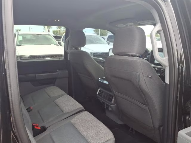 2022 Black Metallic Ford F-150 Lightning XLT AWD Truck