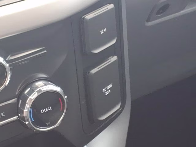 2022 Black Metallic Ford F-150 Lightning XLT AWD Truck