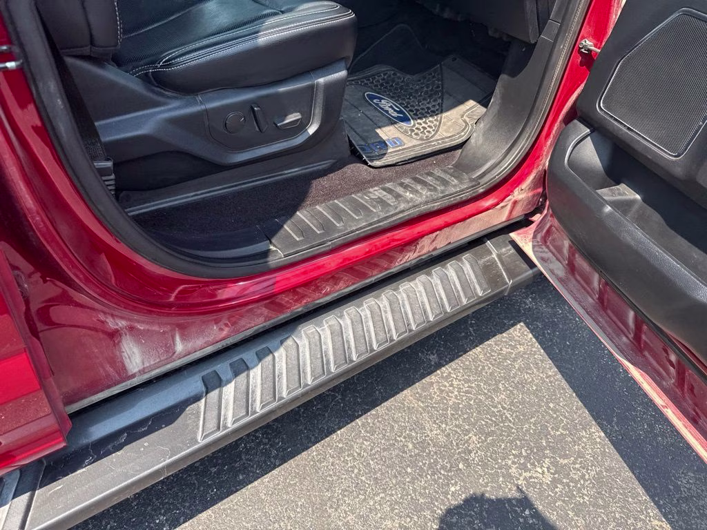 2020 Ford F-150 Lariat FX4 w/Trailer Tow & Twin Panel Moonroof 4X4 Truck