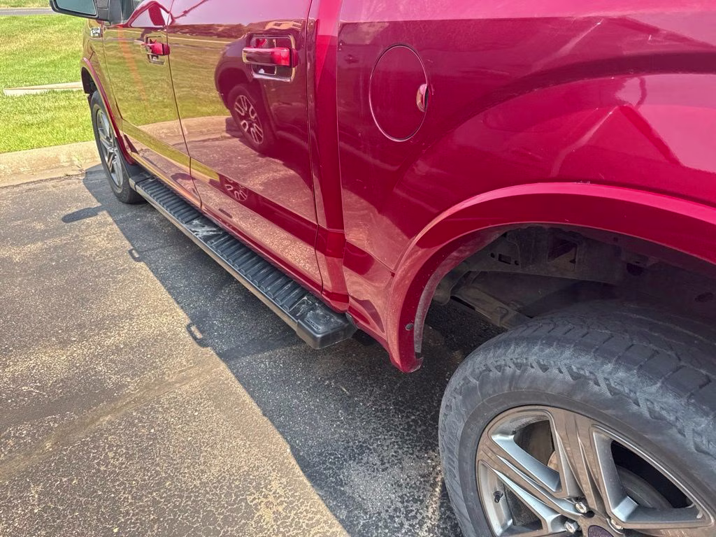 2020 Ford F-150 Lariat FX4 w/Trailer Tow & Twin Panel Moonroof 4X4 Truck